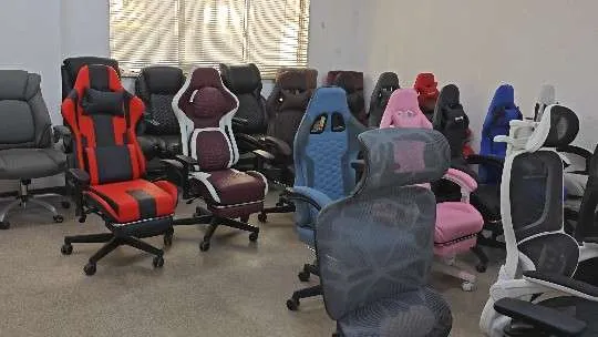 Nuovissima sedia da gioco sportiva da corsa girevole a 360 gradi con pelle PU